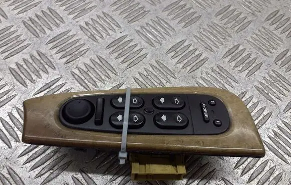 Jaguar S-Type Front door window switch trim 