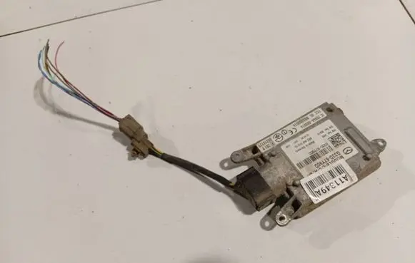 Mazda 3 II Blind spot module G33D67Y90D