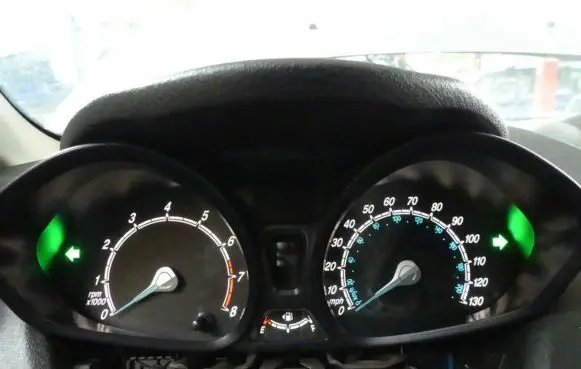 Ford Fiesta Speedometer (instrument cluster) D2BT-10849-EA IMPRK990680