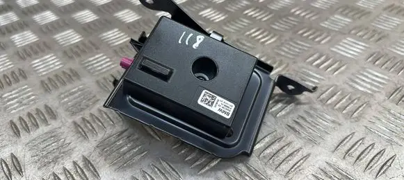 Mini One - Cooper F56 F55 Aerial antenna amplifier 932573502 21889810 65152622724