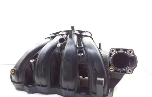 Suzuki Liana Intake manifold