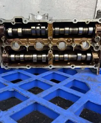 Volkswagen Golf V Camshaft 