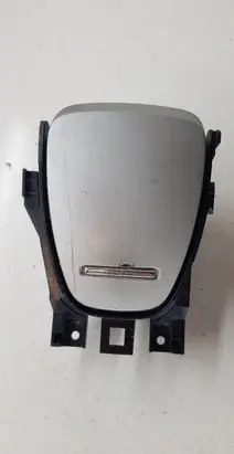 Citroen C5 Glove box central console 525529768