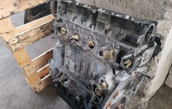 Peugeot Partner Engine 8H02 9685737310 9670461280
