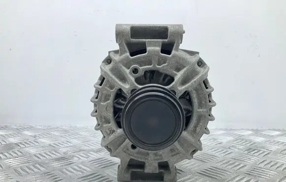 Audi A4 S4 B8 8K Generator/alternator 06H903018J