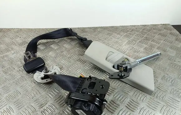 KIA Sorento Front seatbelt 88820C6500BGA
