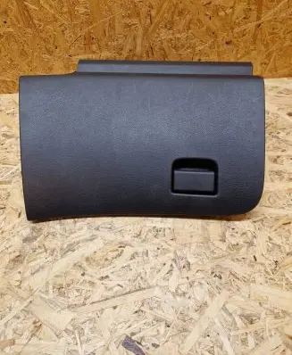 Nissan Qashqai Glove box 685P34EH0A