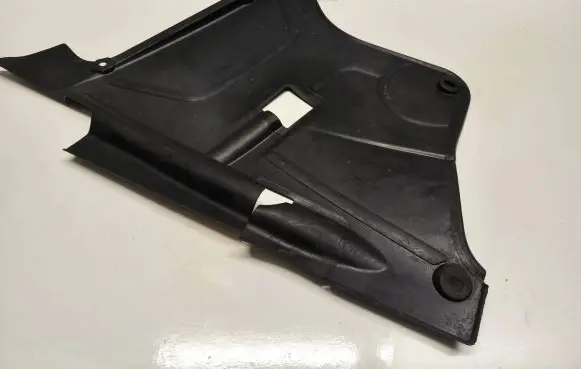 Mercedes-Benz S W222 Wiper trim A2226800307 18321224 WPT51099