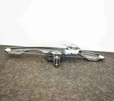 Nissan Qashqai Front door electric window regulator 