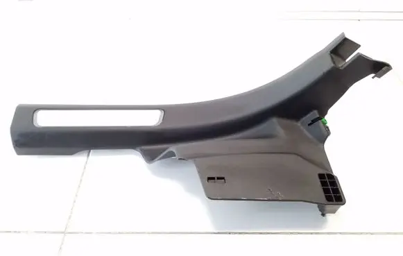 Volvo S90, V90 Rear sill trim cover 31377619