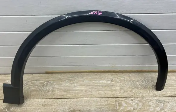 Front arch trim