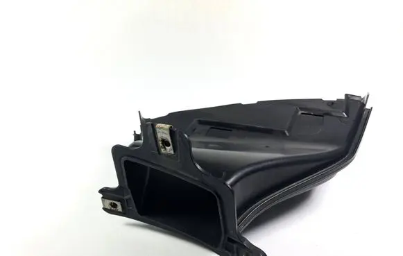 Dodge Charger Intercooler air guide/duct channel 68214813AA