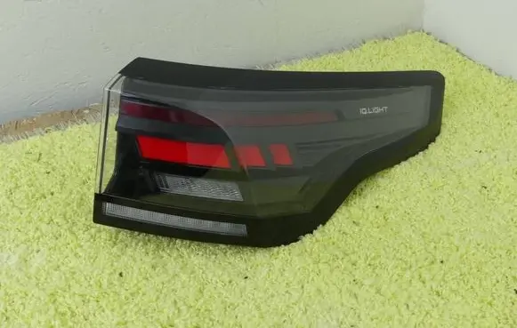 Rear/tail lights