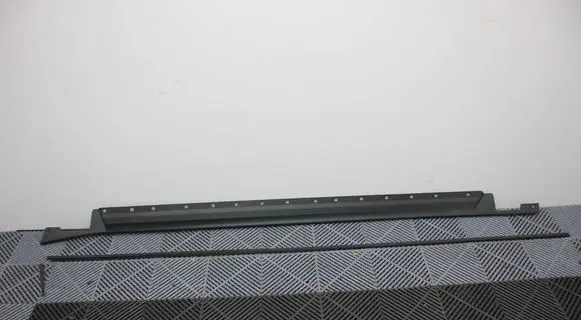 BMW iX3 G08 Sill 9850871