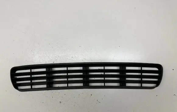 Audi 80 90 S2 B4 Front bumper lower grill 8A0807683A 8A0807683