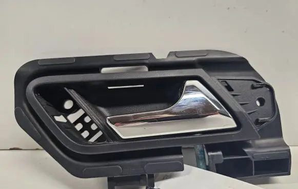 Mercedes-Benz R W251 Front door interior handle A2517600261