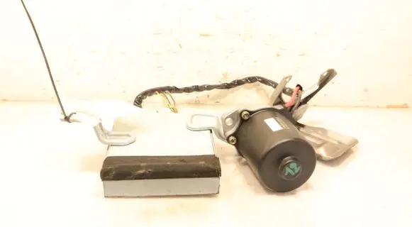 Toyota Yaris Power steering pump