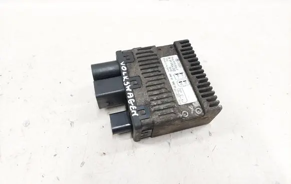 Volkswagen Transporter - Caravelle T5 Coolant fan relay 7H0919506F 895904000
