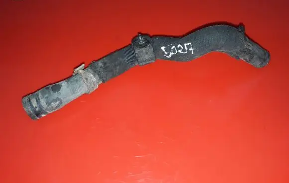 Audi A8 S8 D4 4H Engine coolant pipe/hose NOCODE