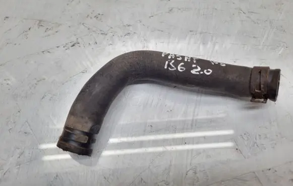 Volkswagen PASSAT B6 Engine coolant pipe/hose 1K0122157D