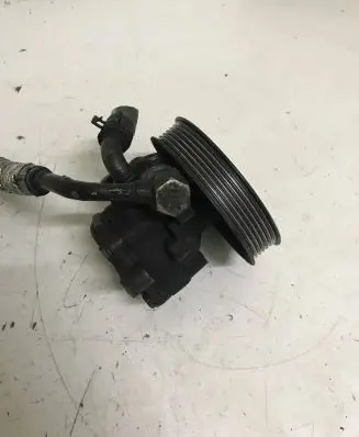 Volkswagen Phaeton Power steering pump