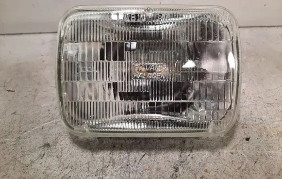 Isuzu D-Max Headlight/headlamp H6054 8944633971 94463397