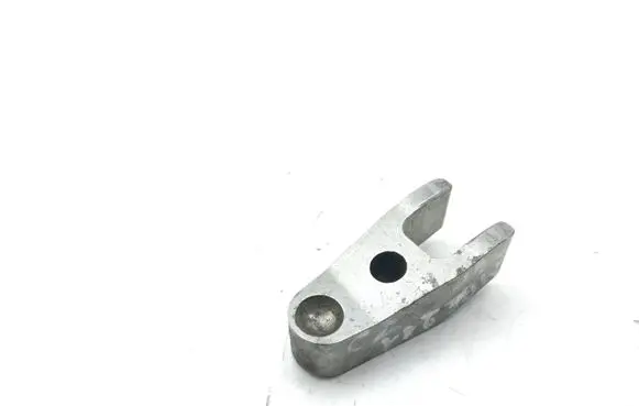 Mercedes-Benz CLK A209 C209 Fuel Injector clamp holder