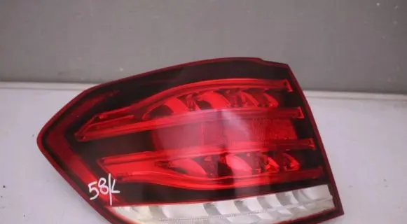 Mercedes-Benz E W212 Rear/tail lights A2129061703