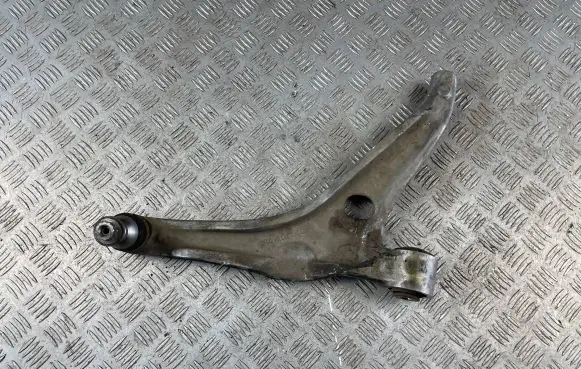 Mercedes-Benz CLA C118 X118 Front lower control arm/wishbone A2473330400