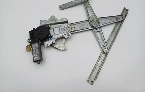 Toyota Yaris Front door window regulator with motor 0130822018
