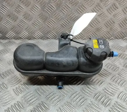 BMW 2 F45 Coolant expansion tank/reservoir 7645508