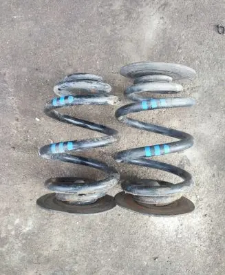 BMW 3 E46 Rear coil spring