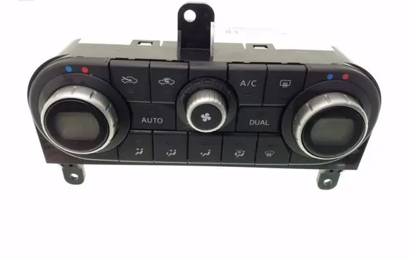 Nissan Qashqai Climate control unit A02000A7706001