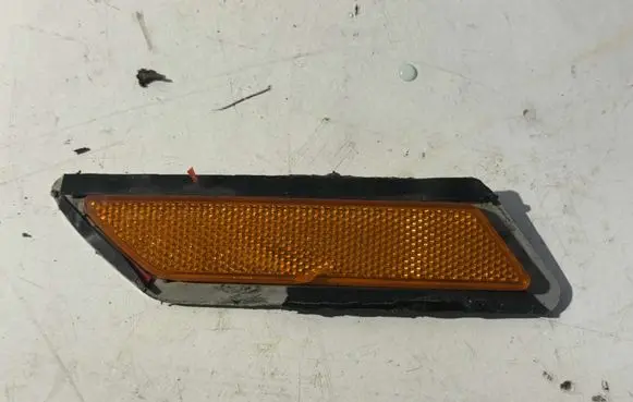 BMW 3 F30 F35 F31 Front reflector 186177