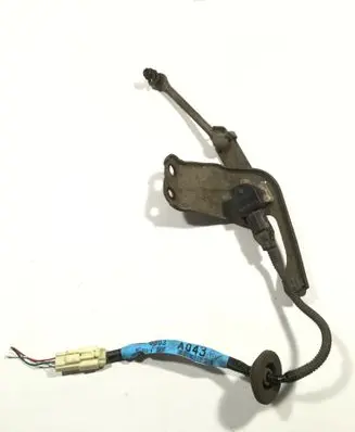 Mitsubishi Outlander Rear air suspension level height sensor 5H2822 A0634032 830350819