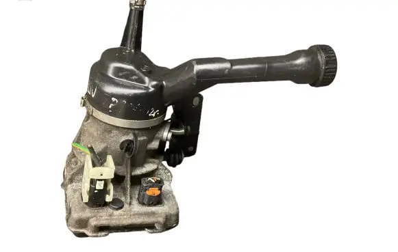 Peugeot 308 Power steering pump 9670700380 A0021549