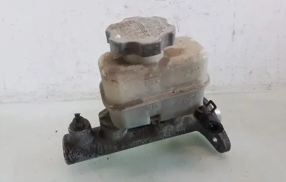 Hyundai Santa Fe Master brake cylinder BM111046