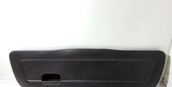 Volkswagen Golf III Tailgate trim 1H6867605A