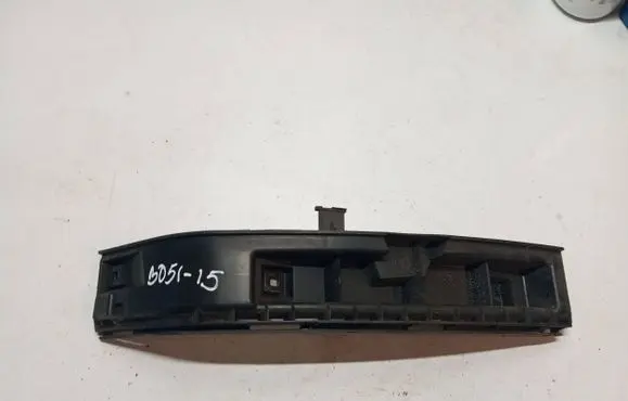 Volvo S80 Rear bumper mounting bracket 31364083