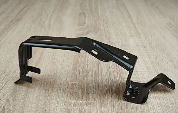 BMW X4 G02 Accelerator throttle pedal bracket 7389861