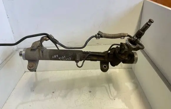 Toyota Corolla Verso E121 Steering rack