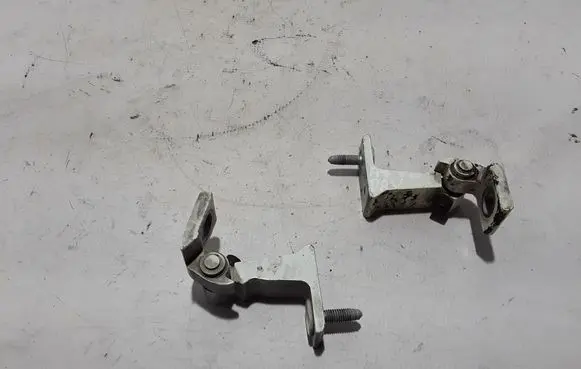 Audi A7 S7 4K8 Front door upper hinge 4K8831402A