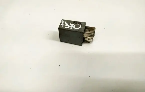 Renault Espace III Other relay 6025111584A