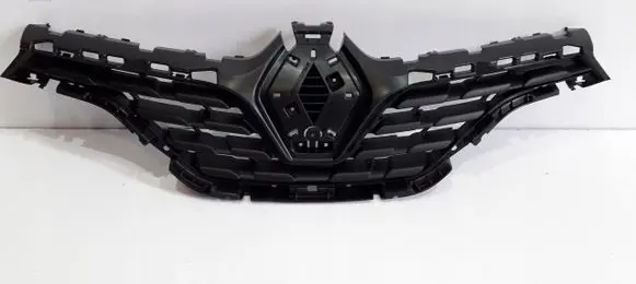 Renault Captur Front bumper upper radiator grill
