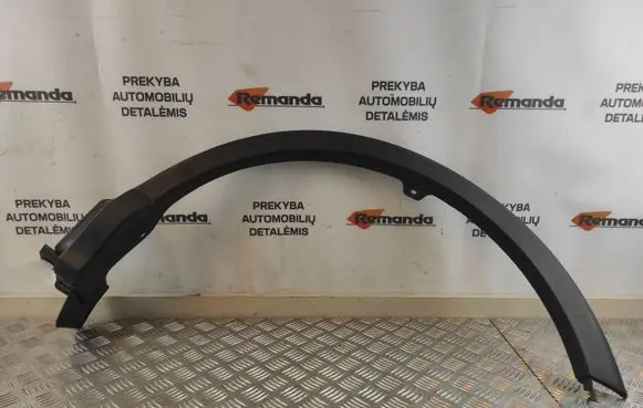 Toyota RAV 4 (XA40) Rear fender molding trim 