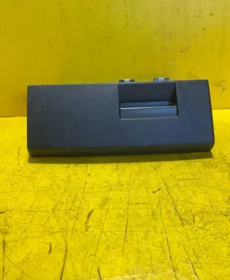 Audi A4 S4 B6 8E 8H Glove box