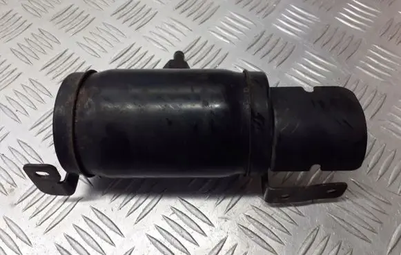 Toyota Corolla E120 E130 Active carbon filter fuel vapour canister 