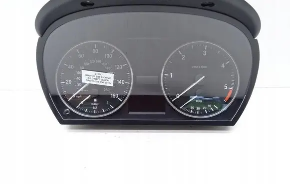 BMW X1 E84 Speedometer (instrument cluster) 9187345