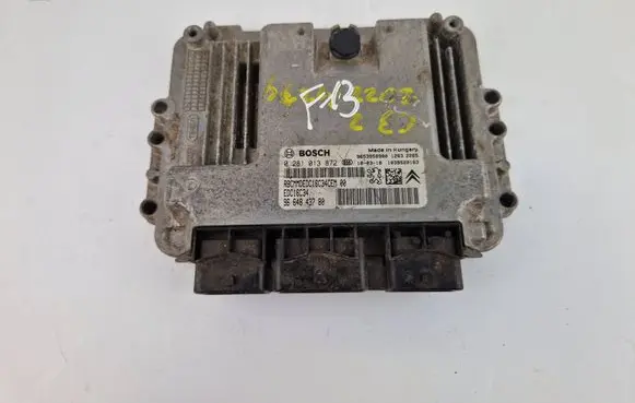 Peugeot 208 I Engine control unit/module 9664843780 0281013872