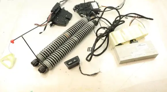 BMW 5 F10 F11 Tailgate hydraulic set 7284597 9162645 7269543